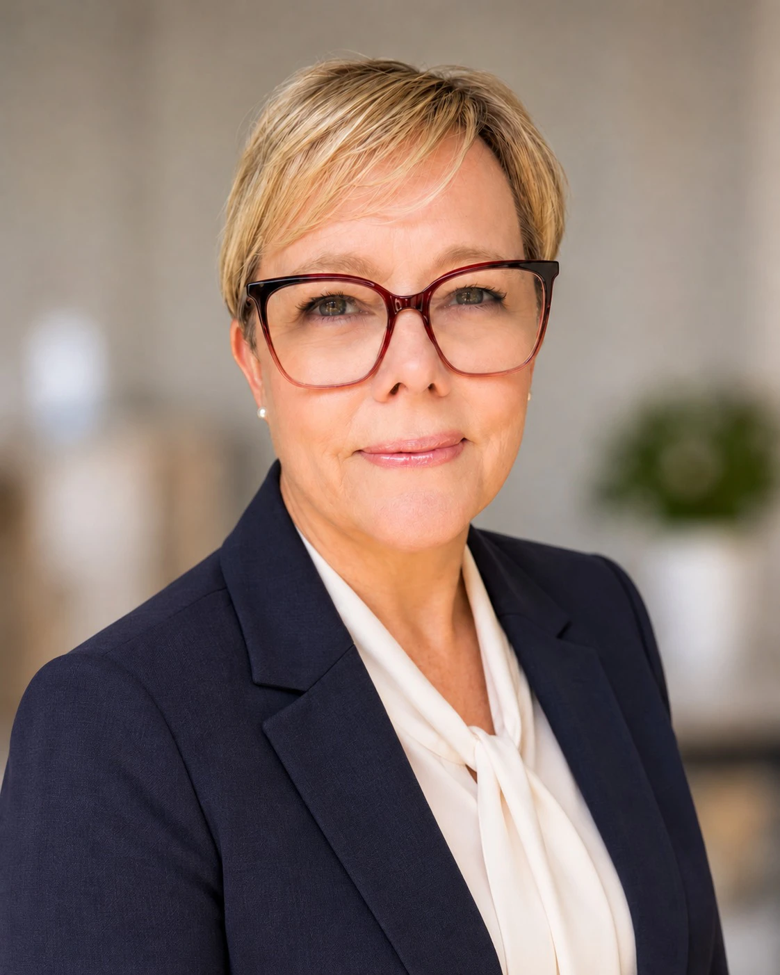 Kelly McCallum, Commercial Director at HR & Skills Market